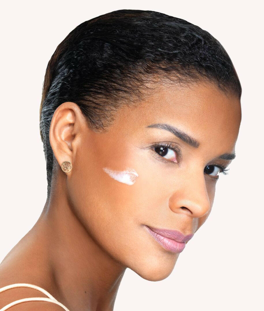 LA CREMA - Le Domaine - Skin Care.